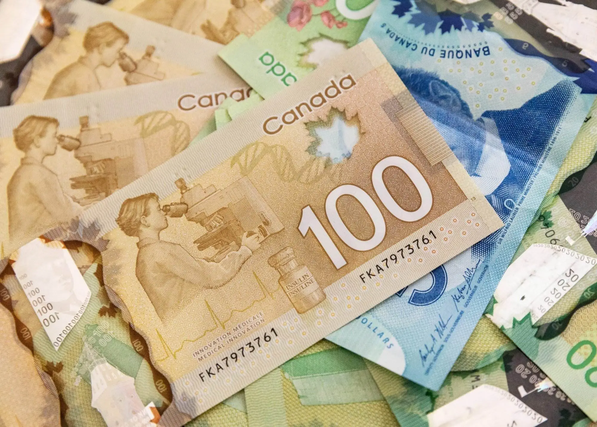 How to Tell if Canadian Money is Real- Dive into 9 Amazing Ways to Identify How to tell if Canadian money is real