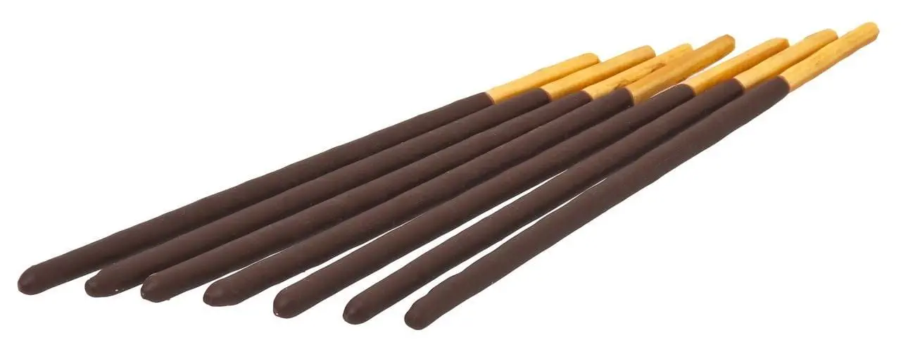 A Complete Guide on What to Buy in Singapore Few Pocky sticks from Singapore.