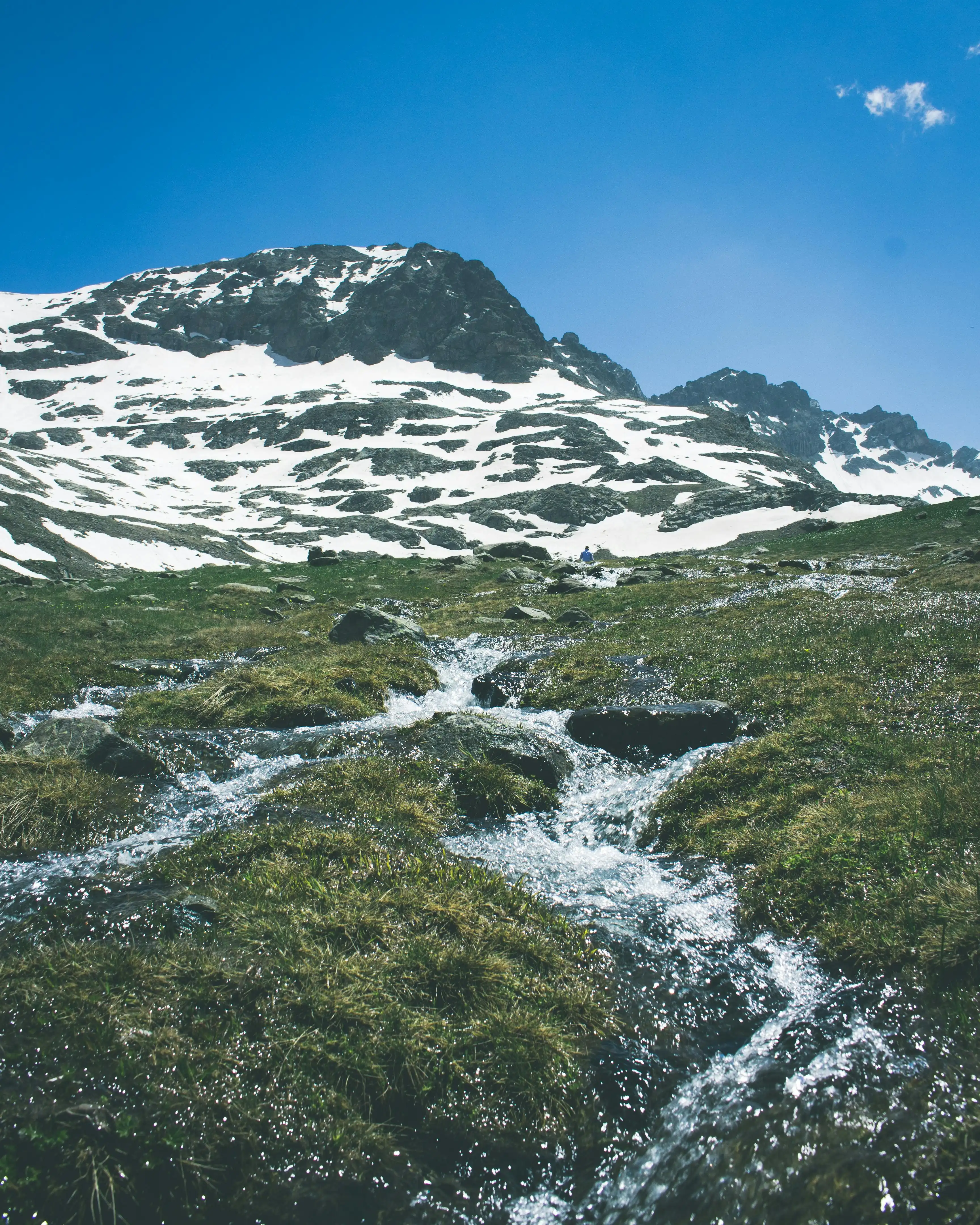 Mount Logan: 7 Fascinating Facts You Should Know! 10 Mount Logan