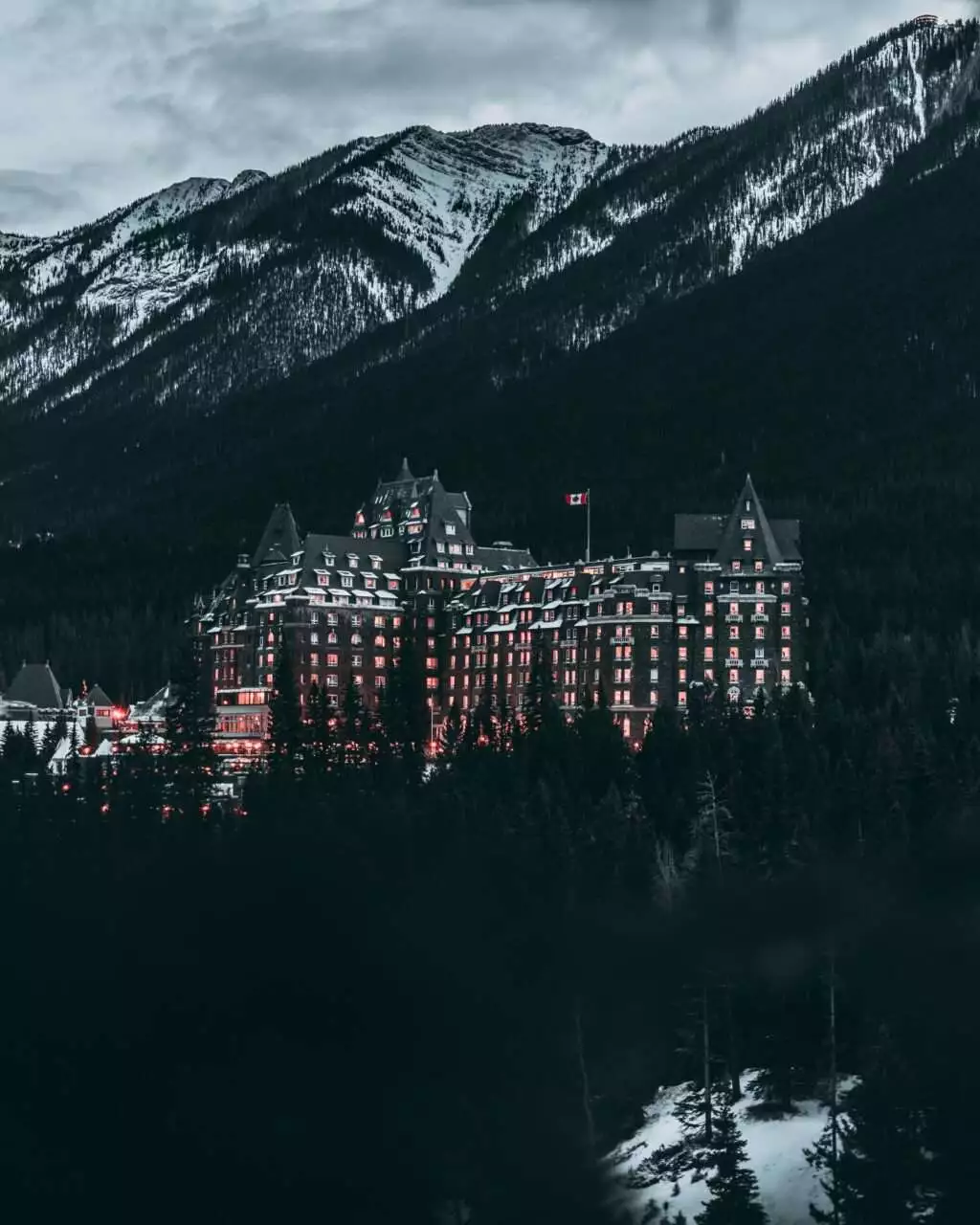 Fairmont Banff Springs: The Best 10 Things To Do 1