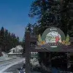 Exploring The Spectacular Sloquet Hot Springs 13
