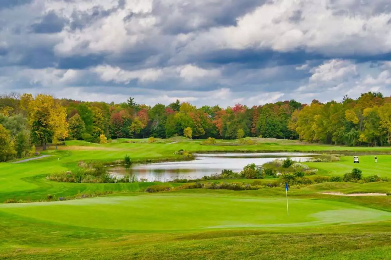 8 Amazing Highlands Golf Course In Ontario 2