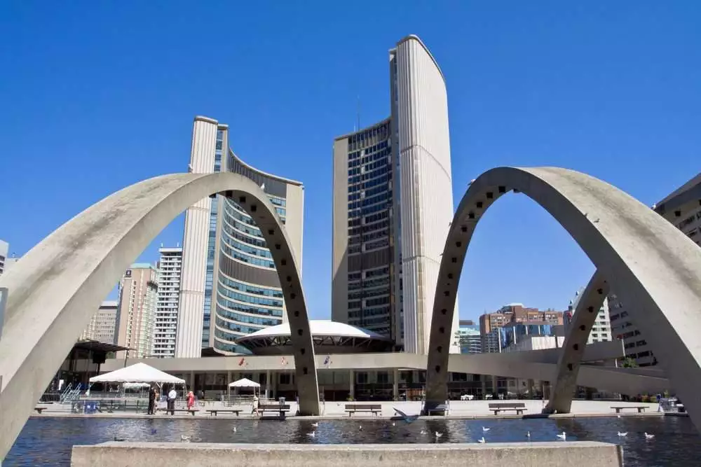 Toronto City Hall- It's Great Significance And the History of the 2 Halls 7
