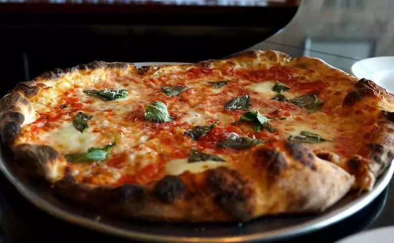 12 Places to Have the Best Pizza Vancouver 2