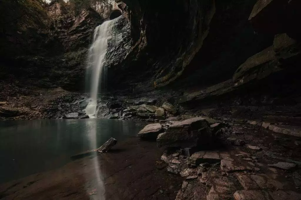 waterfalls in hamilton