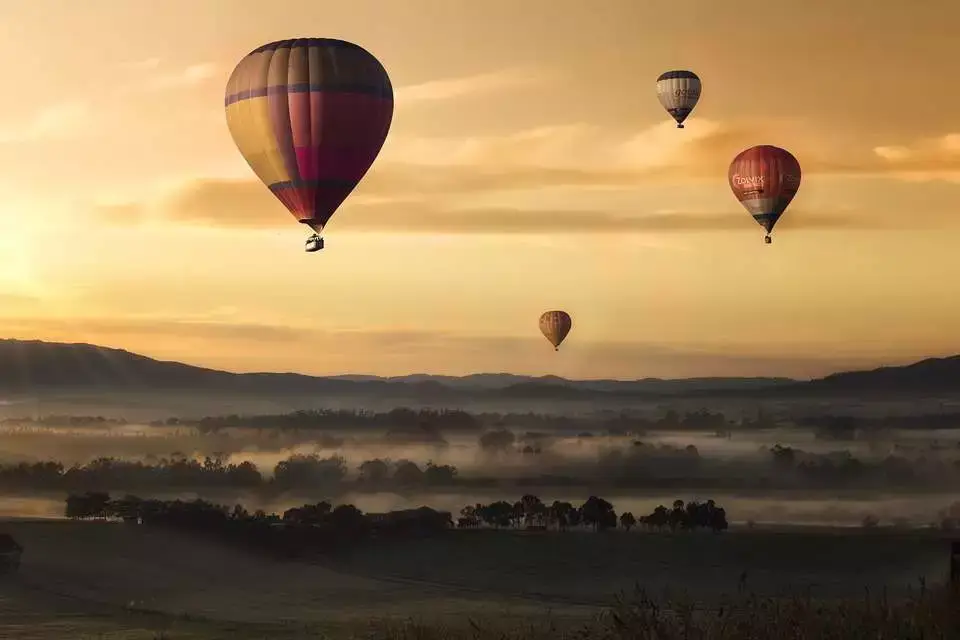 10 Exciting Things To Do In Gatineau 12 Hot Air Balloons