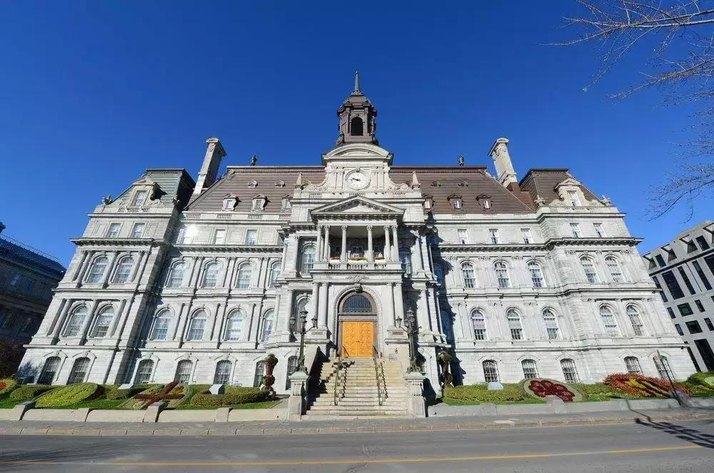 10 Most Beautiful Examples Of Montreal Architecture 9 montreal city hall